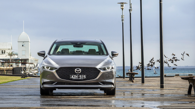 Mazda 3 Astina Sedan 2021 front end