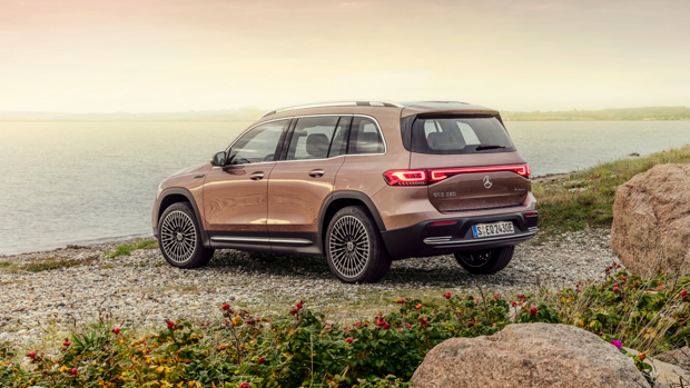 Mercedes-Benz EQB 2022 rear 3/4