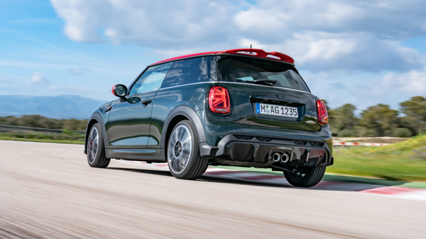 Mini JCW 2021 rear 3/4