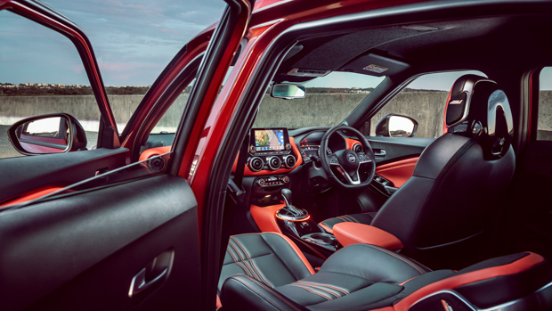 Nissan Juke 2021 interior