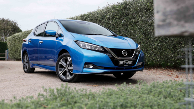 Nissan Leaf e+ 2021 front 3/4