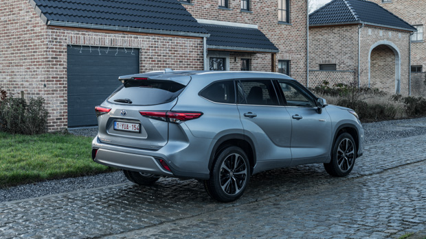 Toyota Kluger 2021 rear