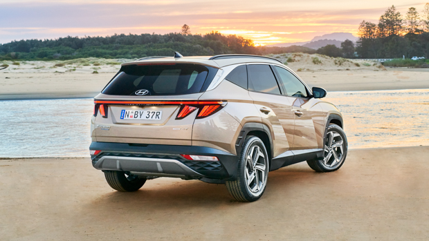Hyundai Tucson 2021 Highlander rear