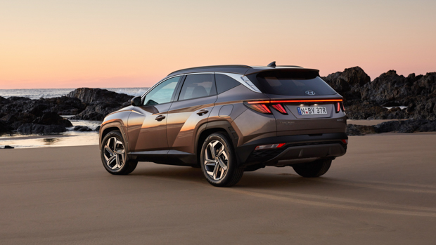 Hyundai Tucson 2021 rear beach