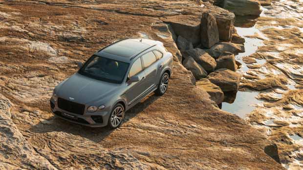 Bentley Bentayga V8 2021 birds eye
