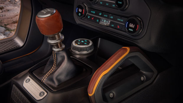 Ford Bronco 2021 gear stick