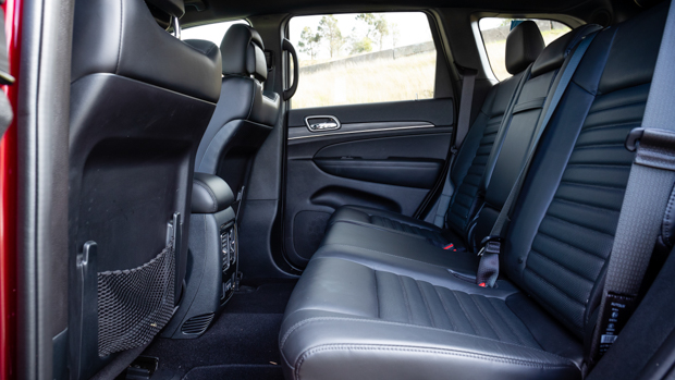 Jeep Grand Cherokee S Limited 2021 back seats