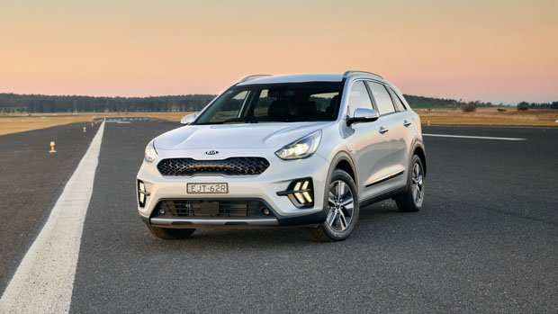 Kia Niro Hybrid 2021 front