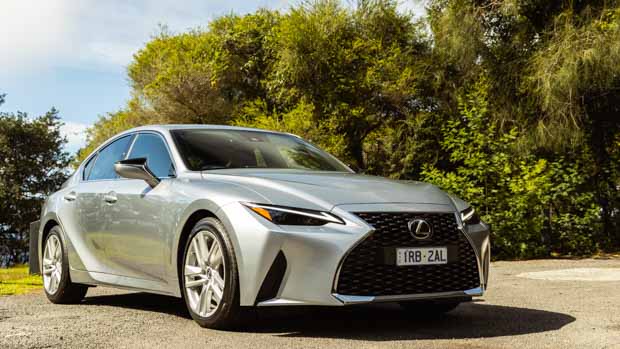 Lexus IS 300 Luxury 2021