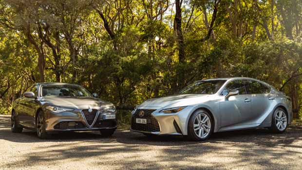 Lexus IS 300 vs Alfa Giulia Sport 2021 1