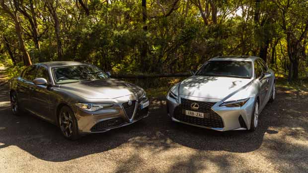 Lexus IS 300 vs Alfa Giulia Sport 2021 2