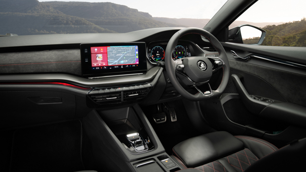 Skoda Octavia RS 2021 wagon black interior