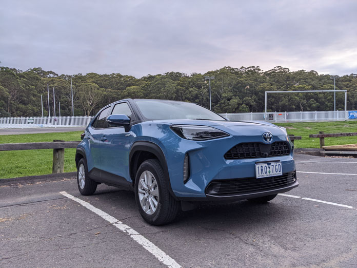 Toyota Yaris Cross 2021 long termer front 3/4 park