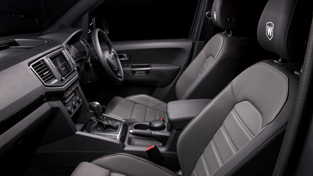 Volkswagen Amarok W580S 2021 seats