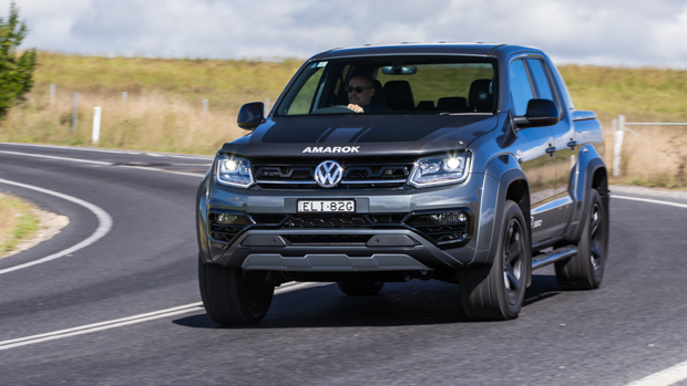 Volkswagen Amarok W580S 2021 cornering