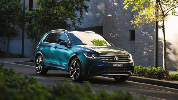 Volkswagen Tiguan 162TSI R-Line 2021 side profile
