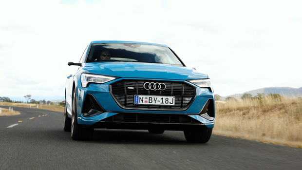 Audi e-tron 55 Sportback 2021 blue