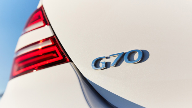 Genesis G70 2021 badge