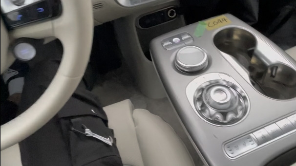 Genesis GV60 SUV 2022-3