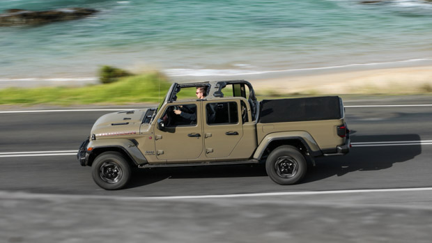 Jeep Gladiator 2021-5