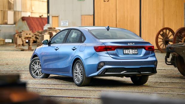 Kia Cerato 2021 Sport+ rear 3/4