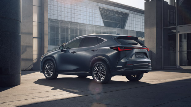 Lexus NX450h+ 2022 rear 3/4