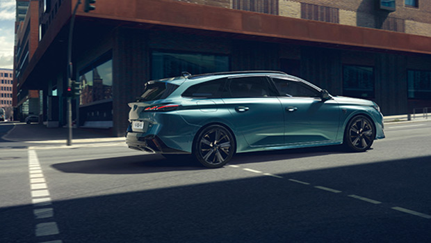 Peugeot 308 SW 2021 4