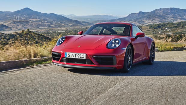 Porsche 911 Carrera GTS 2022-3
