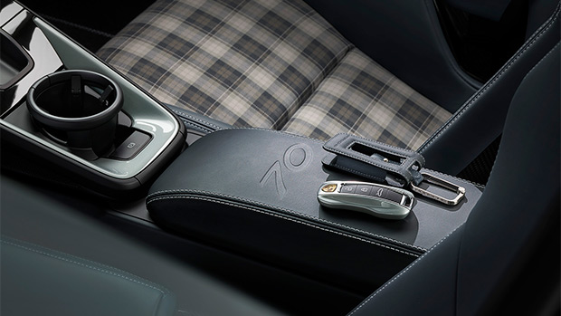 Porsche 911 GT3 Touring 70 Years Australia 5