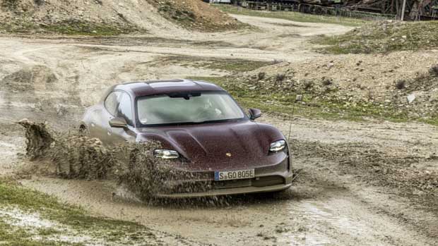 Porsche Taycan 4 Cross Turismo 2022-6