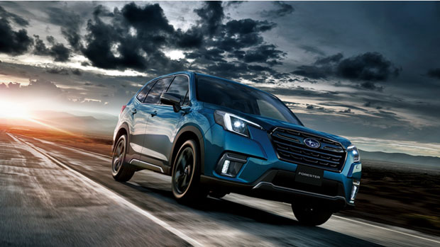Subaru Forester 2022 driving