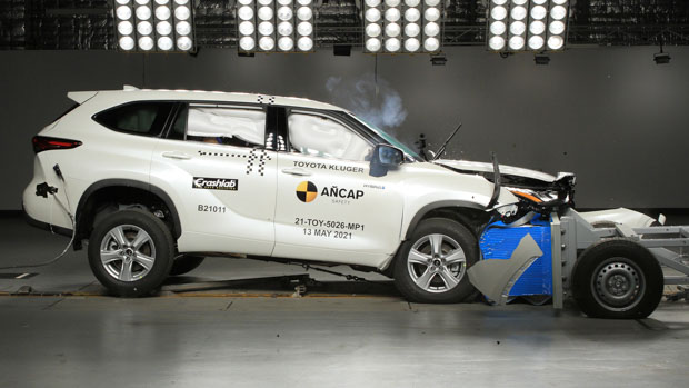 Toyota Kluger 2021 ANCAP crash test