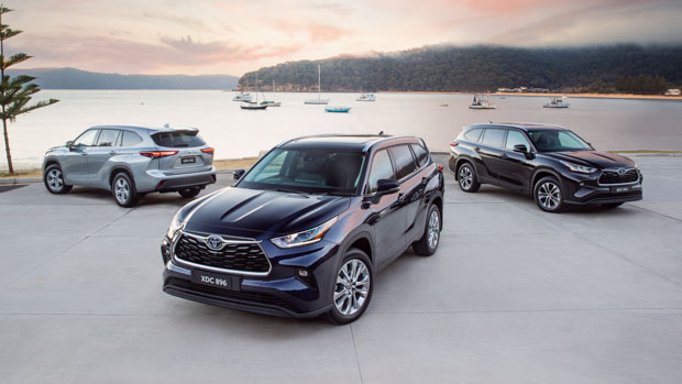 Toyota Kluger GXL Hybrid 2021 pair