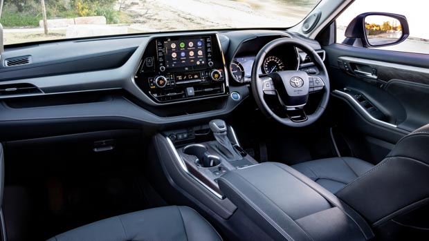 Toyota Kluger 2021 Grande Hybrid interior