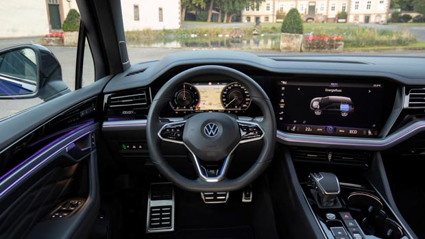 The new Volkswagen Touareg R