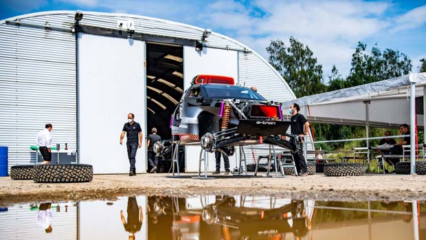 Audi RS Q e-tron 2022 skeleton