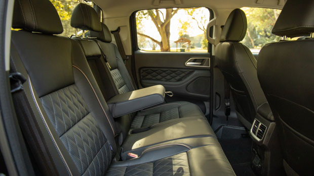 GWM Ute Cannon X 2021 back seat