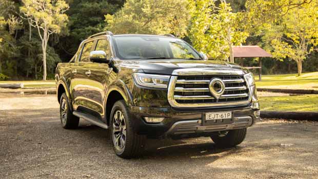 GWM Ute Cannon X 2021 black front end