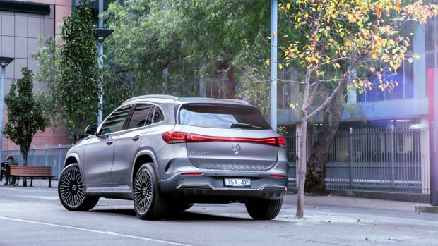 Mercedes-Benz EQA 2021 rear end