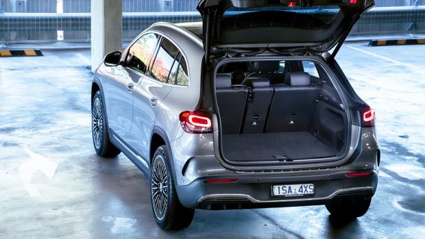 Mercedes-Benz EQA 2021 boot space