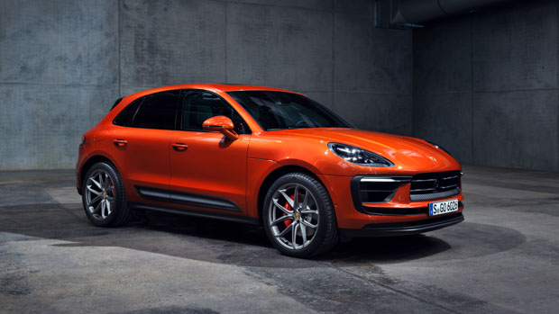 Porsche Macan 2022 orange front end