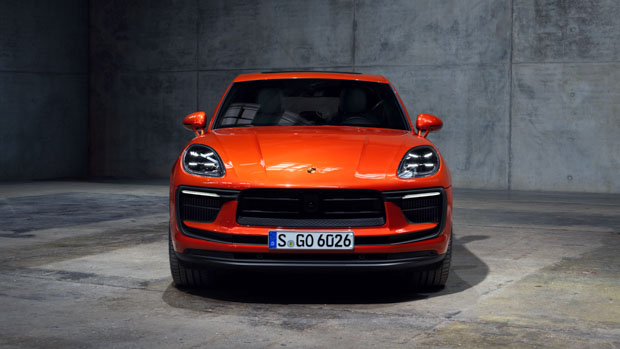 Porsche Macan 2022 orange front end