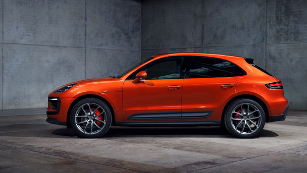 Porsche Macan 2022 orange side profile