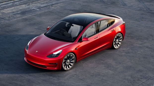 Tesla Model 3 2021 front above