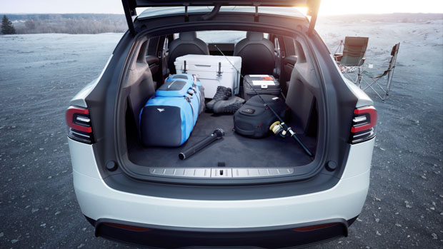 Tesla Model X 2022 boot