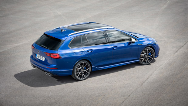 Volkswagen Golf R Wagon 2022 rear 3/4