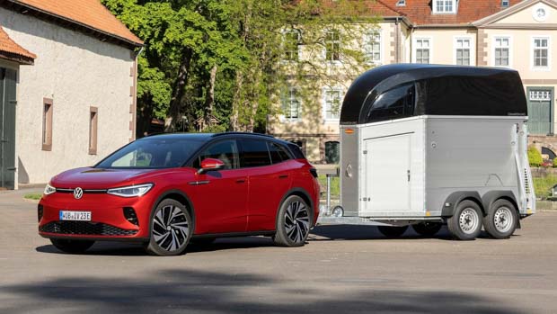 Volkswagen ID4 2022 GTX towing