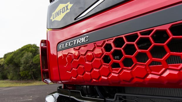 Volvo FL EV 2021 badge