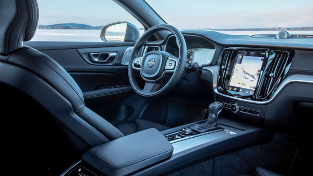 Volvo V60 Cross Country 2022 black interior