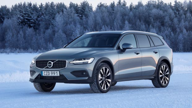 Volvo V60 Cross Country 2022 osmium grey